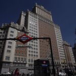 Edificio Espana en la Plaza de Espana