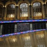 Paneles informativos de la Bolsa de Madrid
