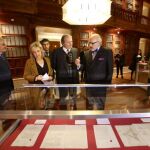 Méndez de Vigo junto a María José Salgueiro en una visita reciente al Archivo