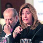 La presidenta de la Junta y el presidente de la Diputación de Sevilla