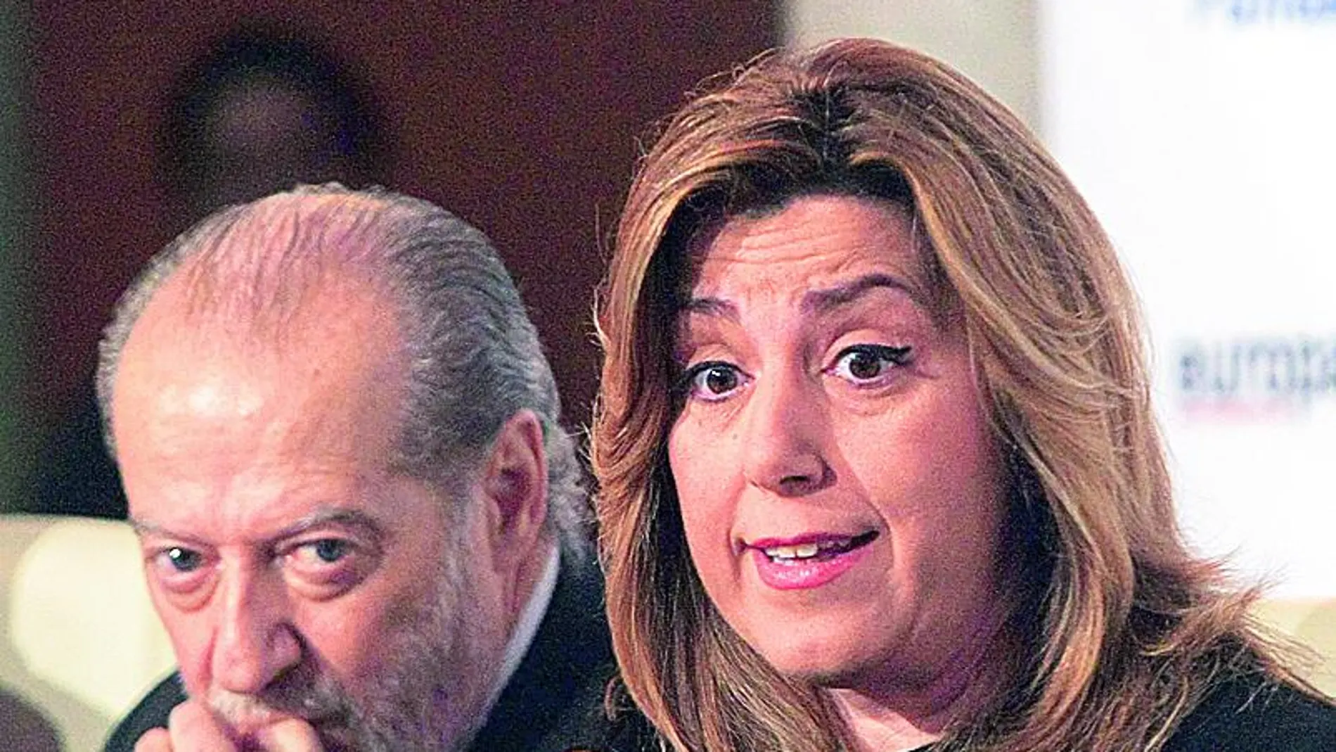 La presidenta de la Junta y el presidente de la Diputación de Sevilla