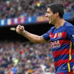 Agarrados a Luis Suárez