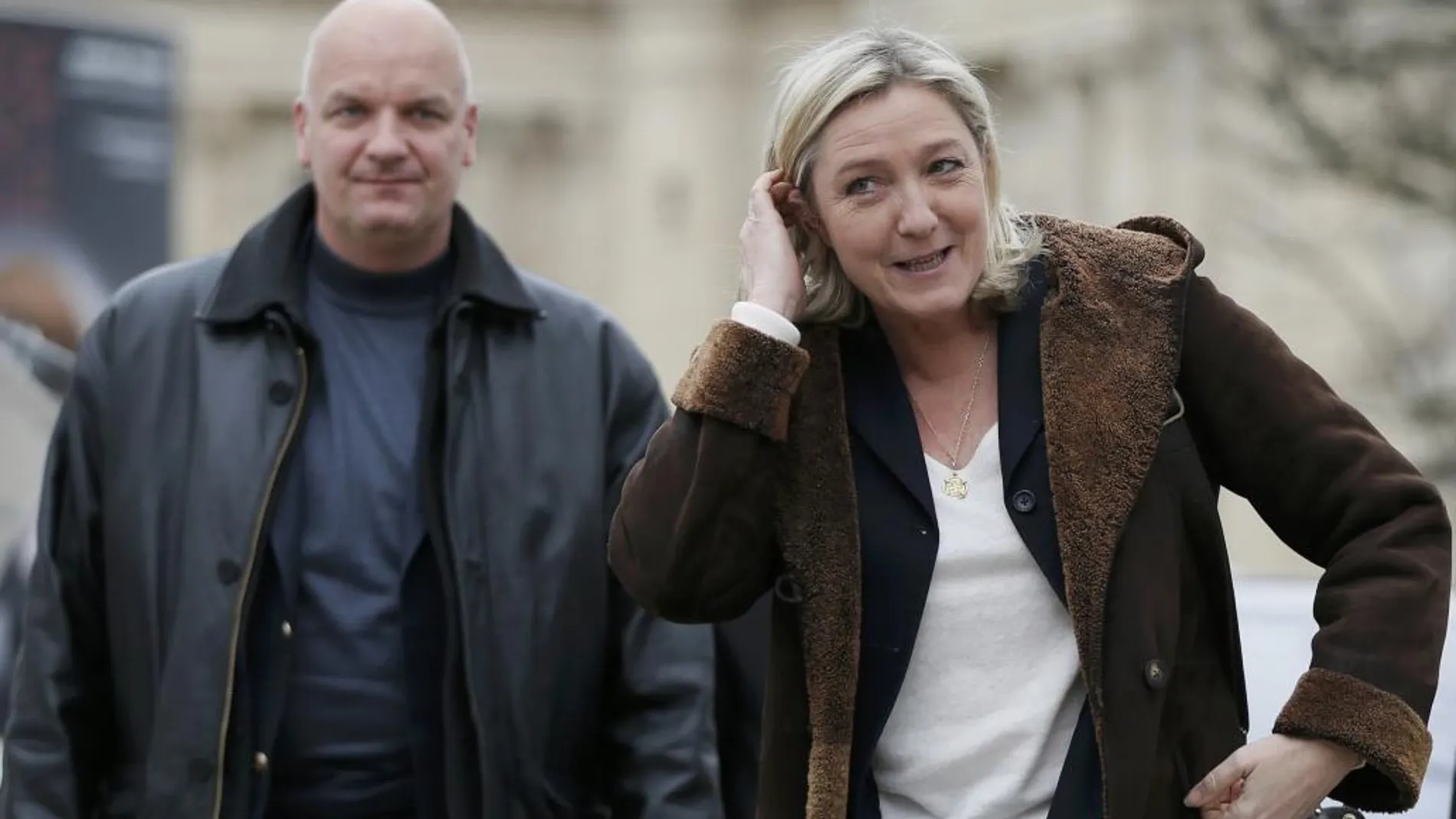 Marine Le Pen con su guardaespaldas, Thierry Legier