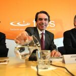 Aznar durante la presentación del informe de FAES