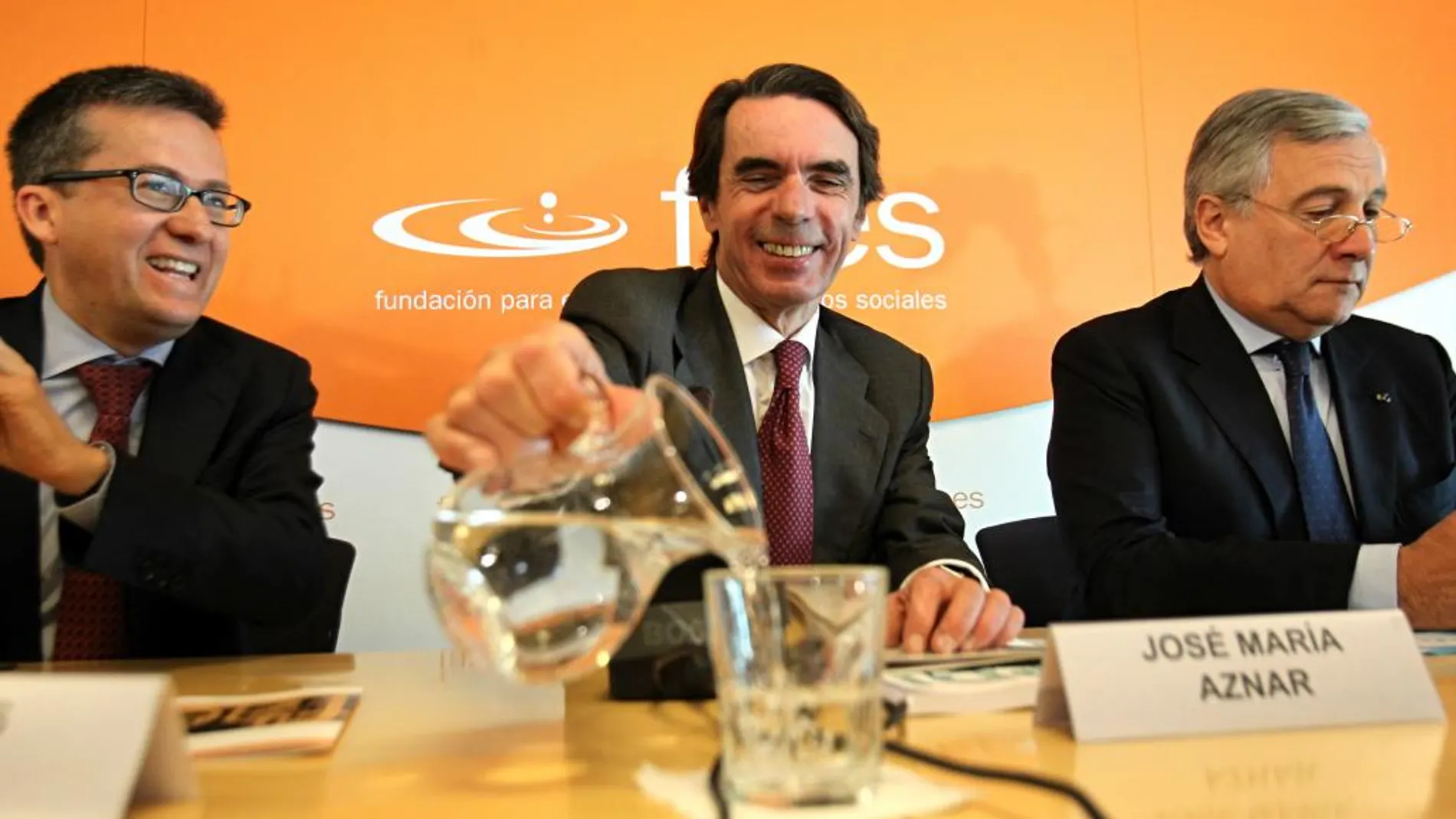 Aznar durante la presentación del informe de FAES