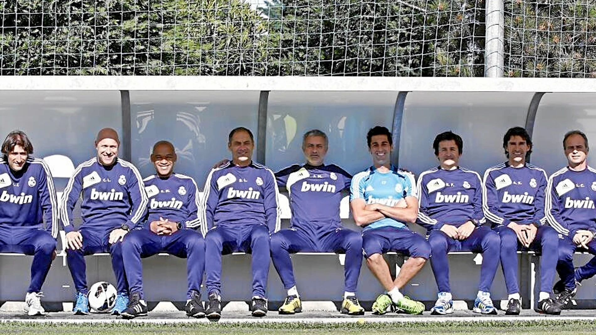 El 1 de junio de 2013, Arbeloa subió esta foto a las redes sociales para despedirse de Mourinho y de todo su cuerpo técnico
