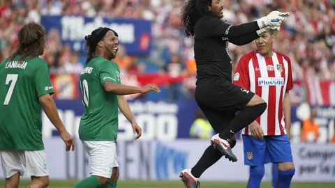 El exfutbolista colombiano René Higuita