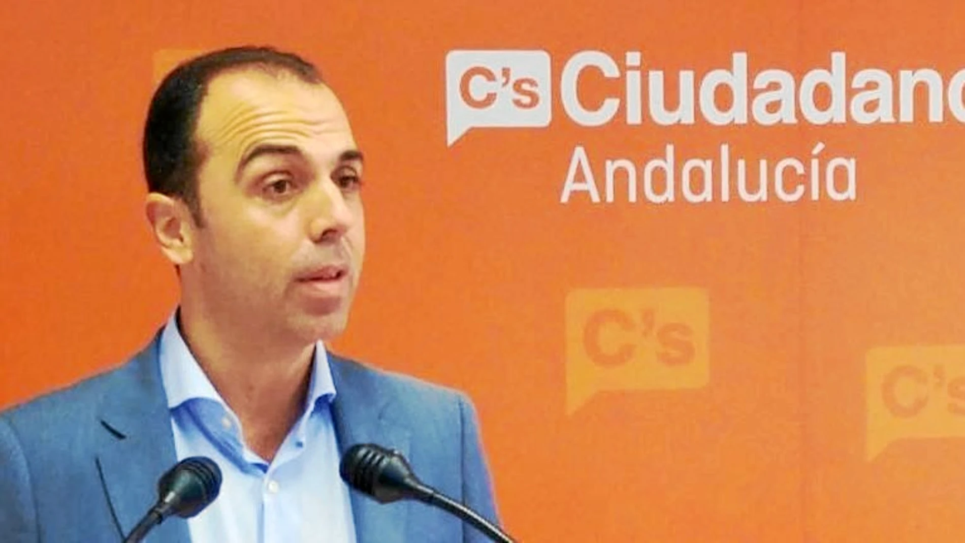 Javier Millán es portavoz de Ciudadanos en la Diputación de Sevilla y concejal en el Ayuntamiento hispalense