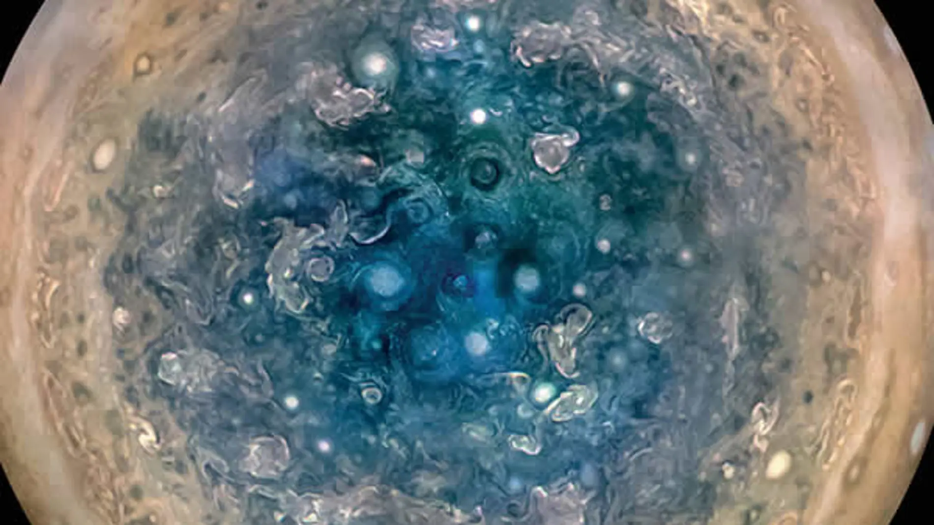 El polo sur de Júpiter, en una imagen enviada por Juno