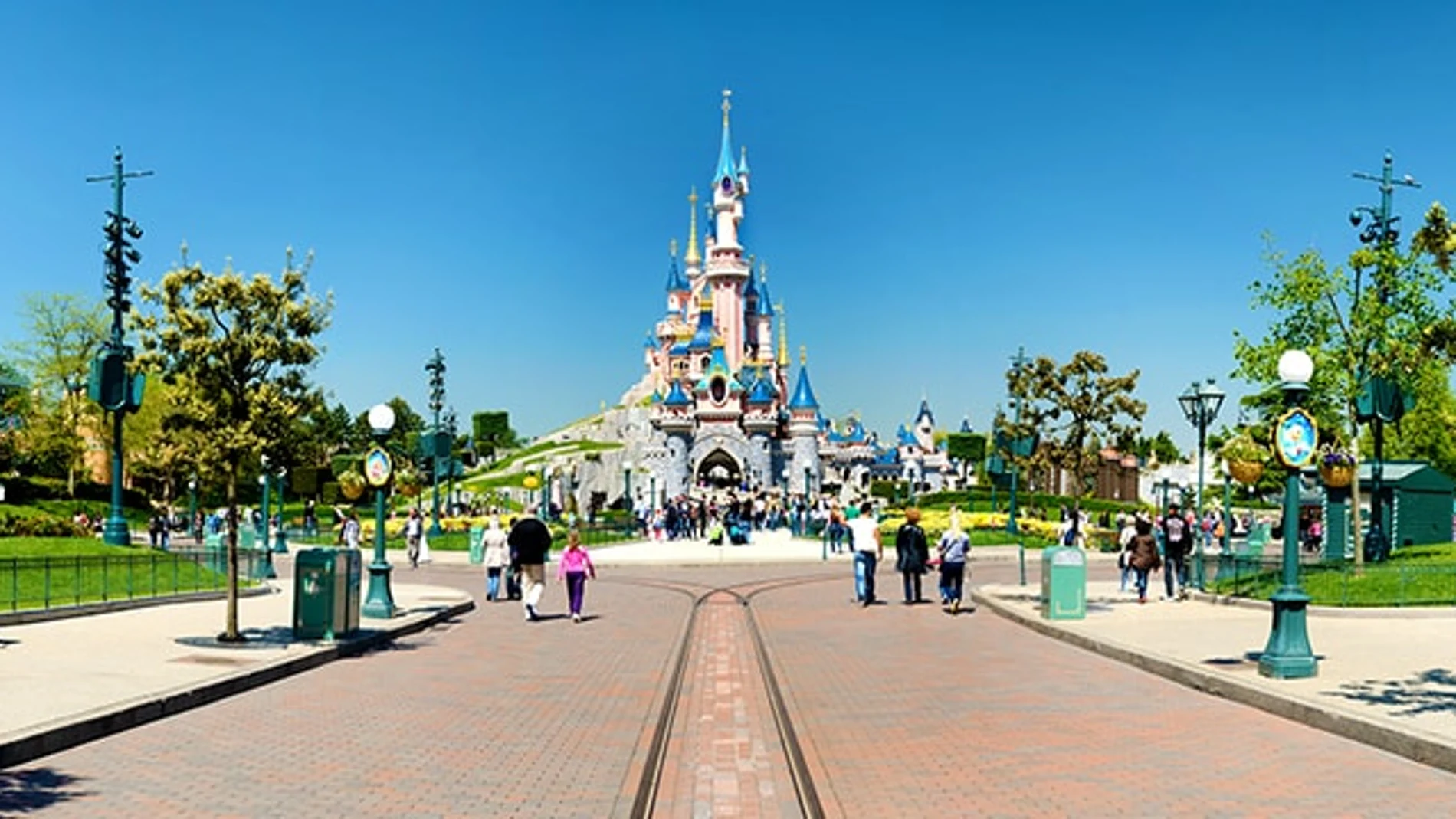 Los 10 imprescindibles del verano en Disneyland Paris