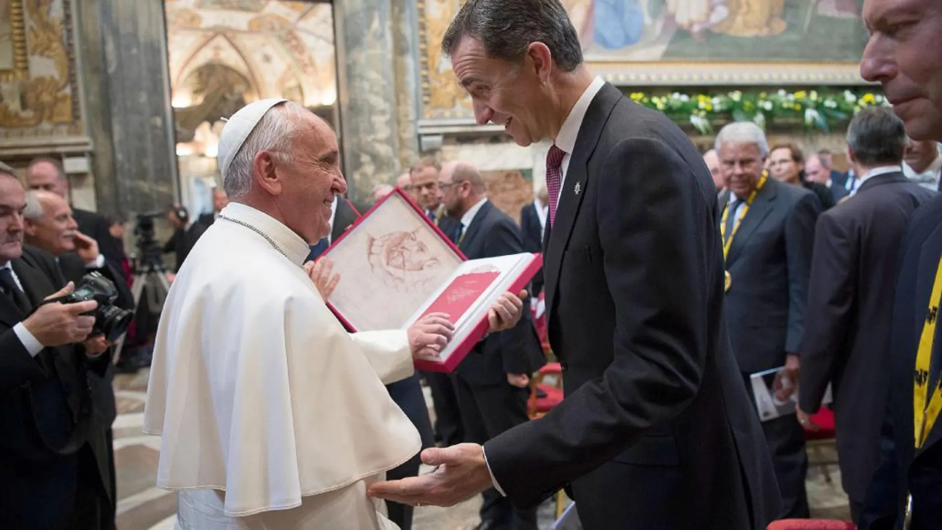 Don Felipe, con el papa Francisco