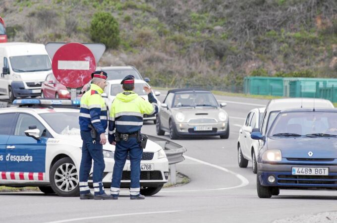 La Generalitat desplegará 1.868 agentes por las carreteras catalanas.