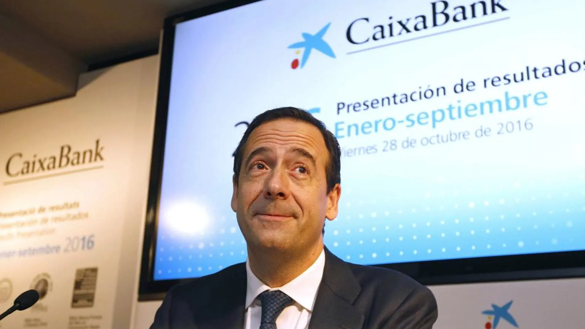 El consejero delegado de CaixaBank, Gonzalo Gortázar, durante la presentación de los resultados de la entidad bancaria