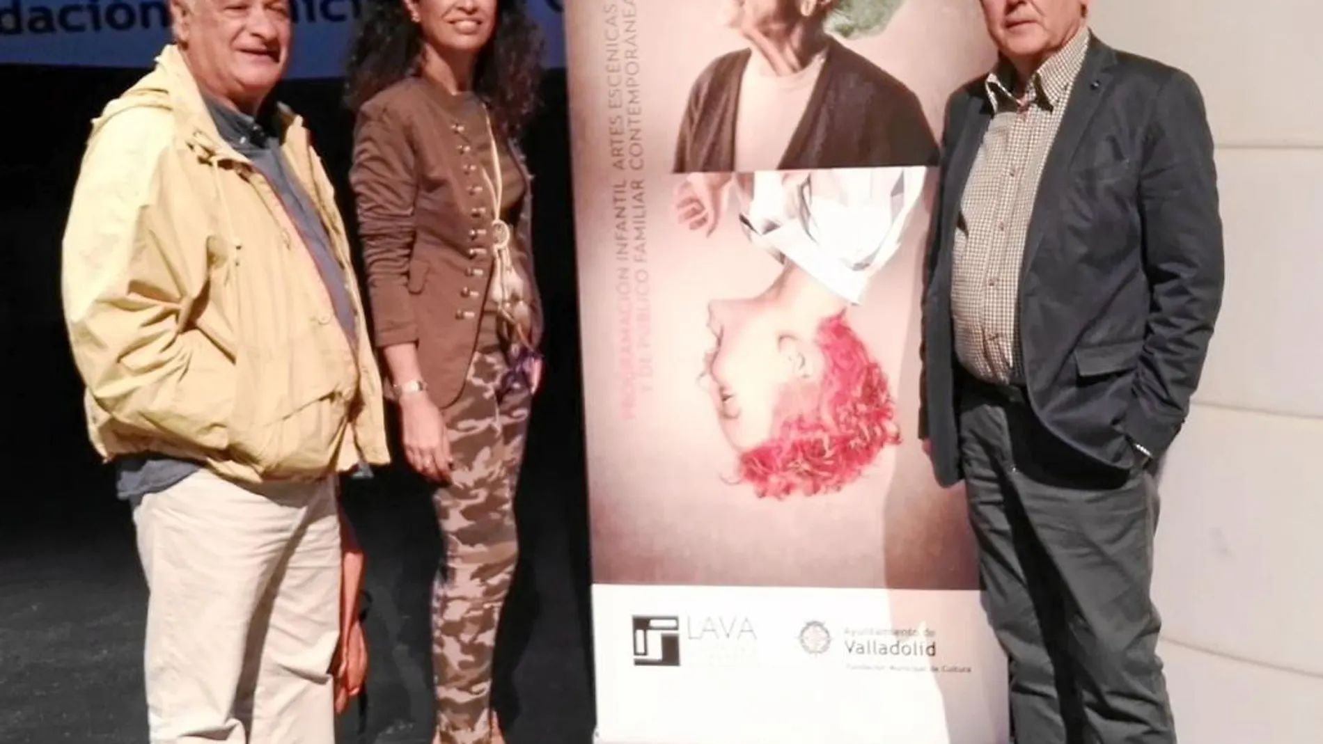 La concejala Ana Redondo junto a José María Viteri y Javier Martínez