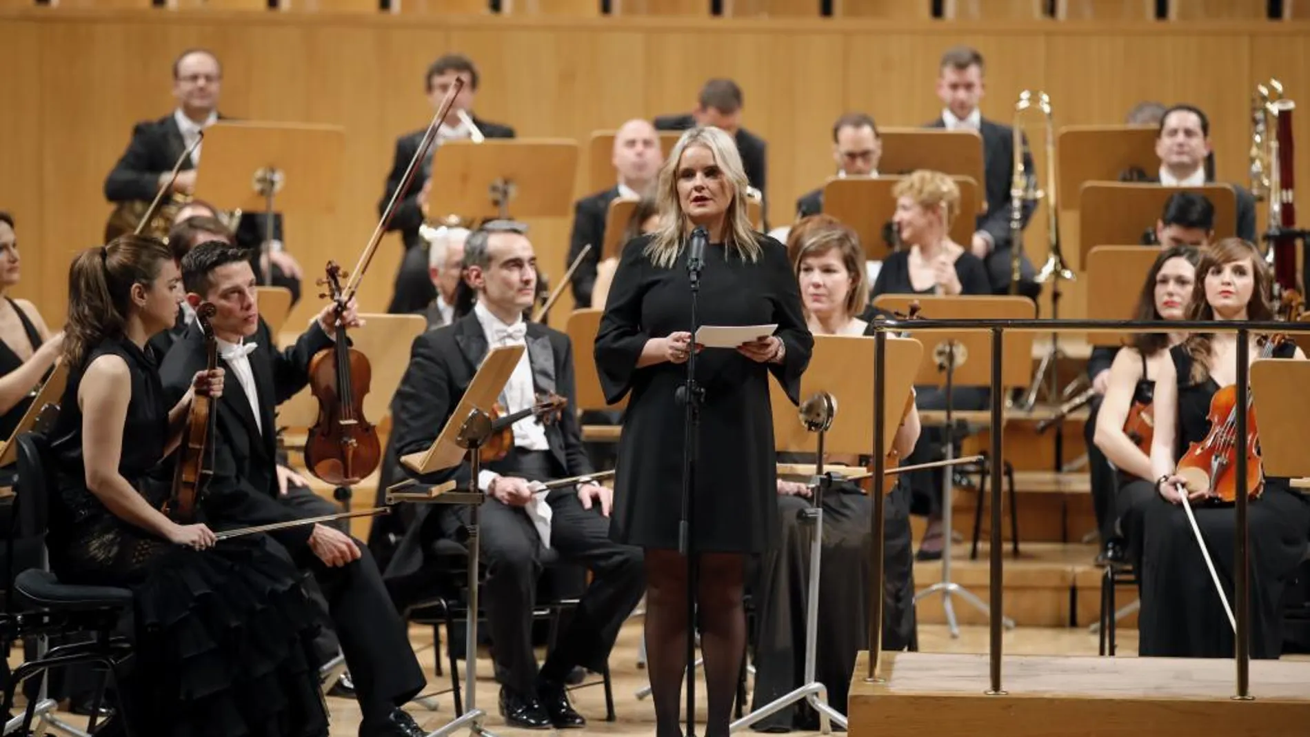 La presidenta de la Fundación de Víctimas del Terrorismo, Mari Mar Blanco, durante su intervención en el Concierto Homenaje a las Víctimas del Terrorismo que cada año acoge el Auditorio Nacional, en Madrid.