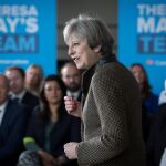 La primera ministra británica, Theresa May, durante un discurso de campaña
