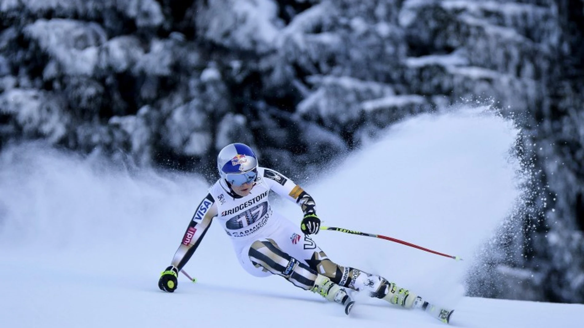 Lindsey Vonn durante el descenso celebrado en Garmisch-Partenkirchen
