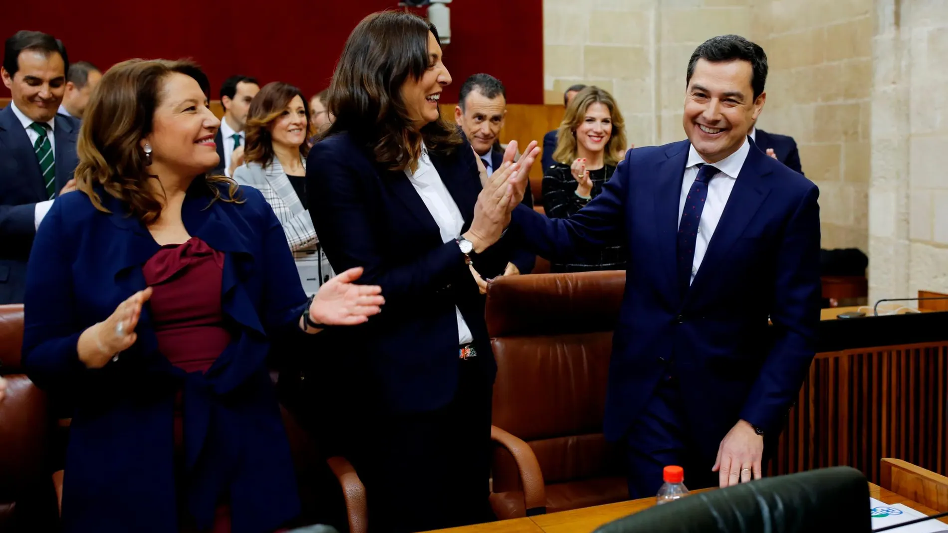 Juanma Moreno tras ser investido presidente de la Junta de Andalucía el 16 de enero de 2019
