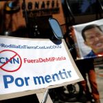 Seguidores de Maduro protestan contra la CNN