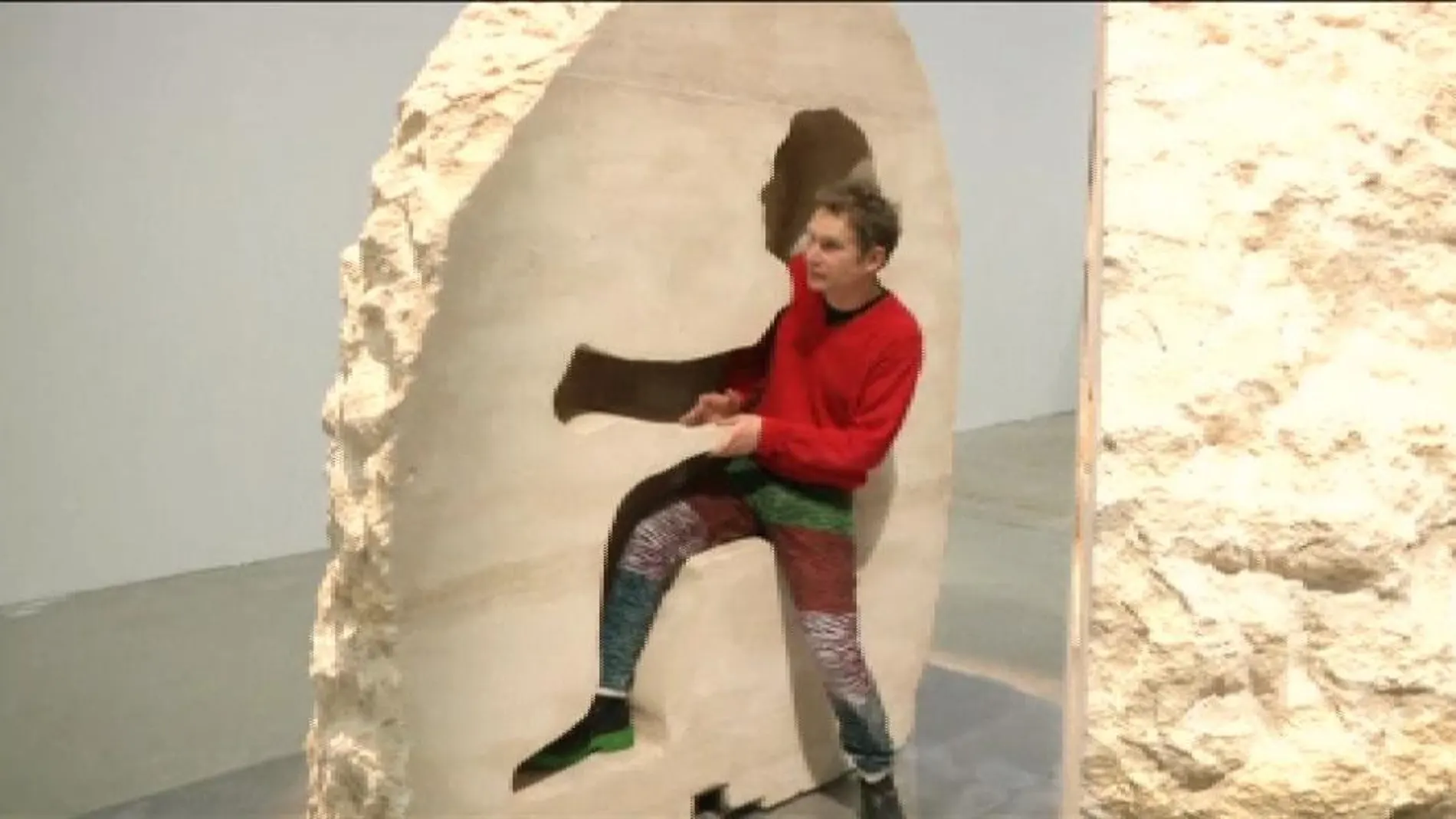 Un artista francés pasará una semana encerrado en el interior de una roca