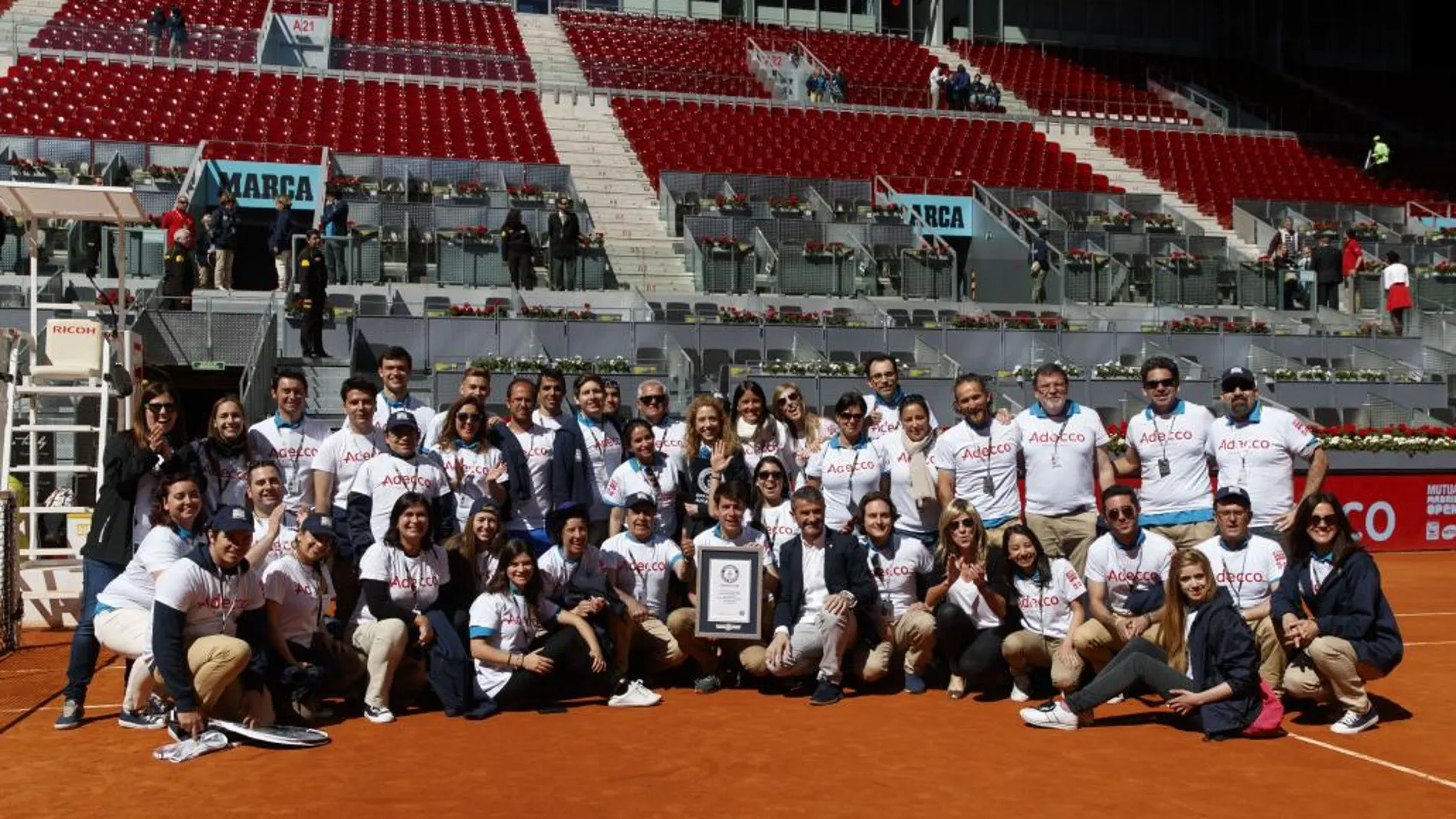 Adecco bate un Récord Guinness en el Mutua Madrid Open junto a 2.400 personas