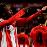 El delantero del Athletic de Bilbao Iñaki Williams celebra el segundo gol de su equipo ante el Sevilla / Foto: Efe