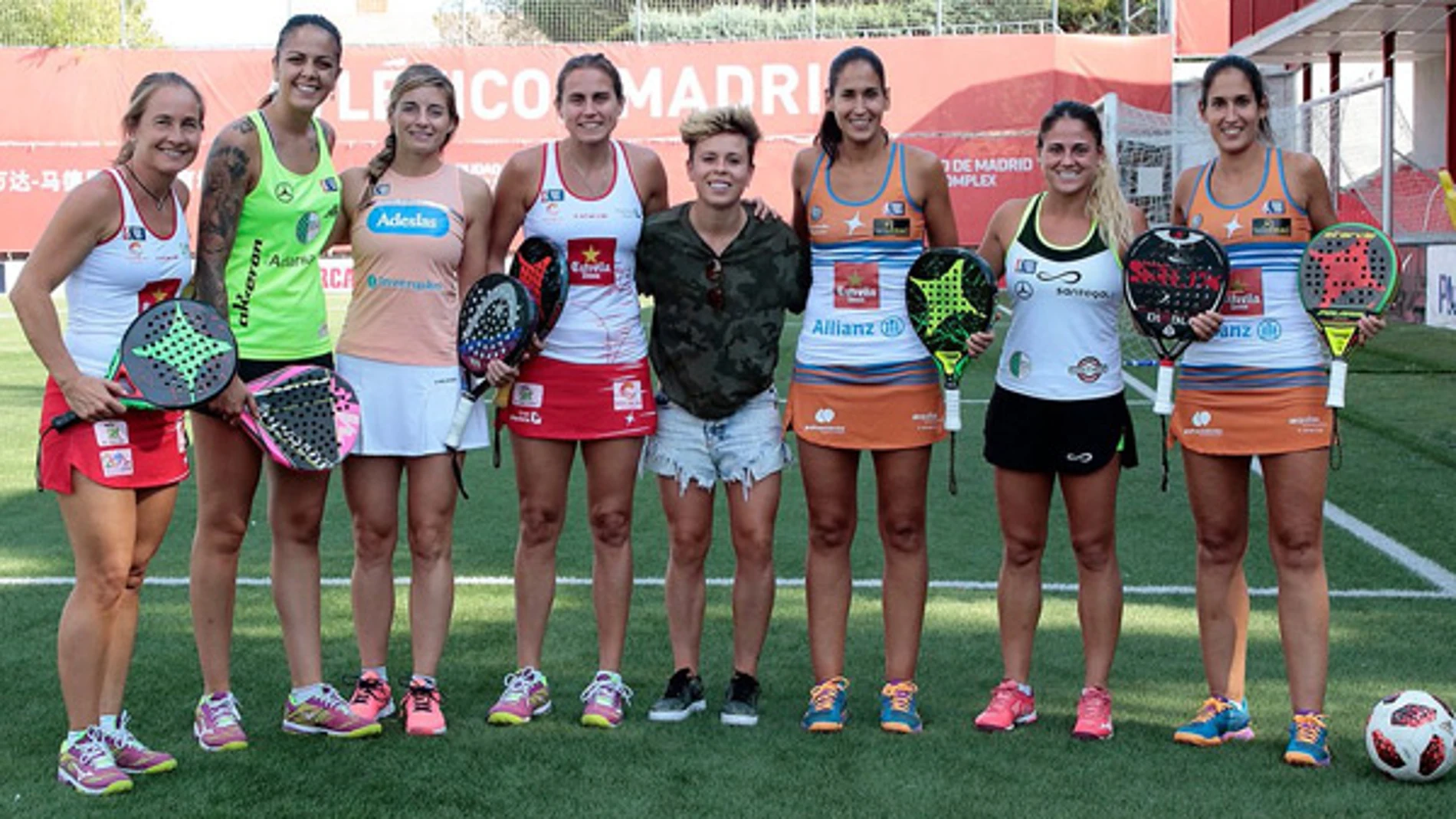 Apoyo Atlético femenino al Wopen