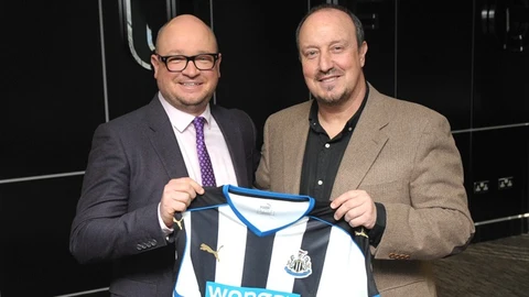 El español Rafa Benítez regresa a la Premier League