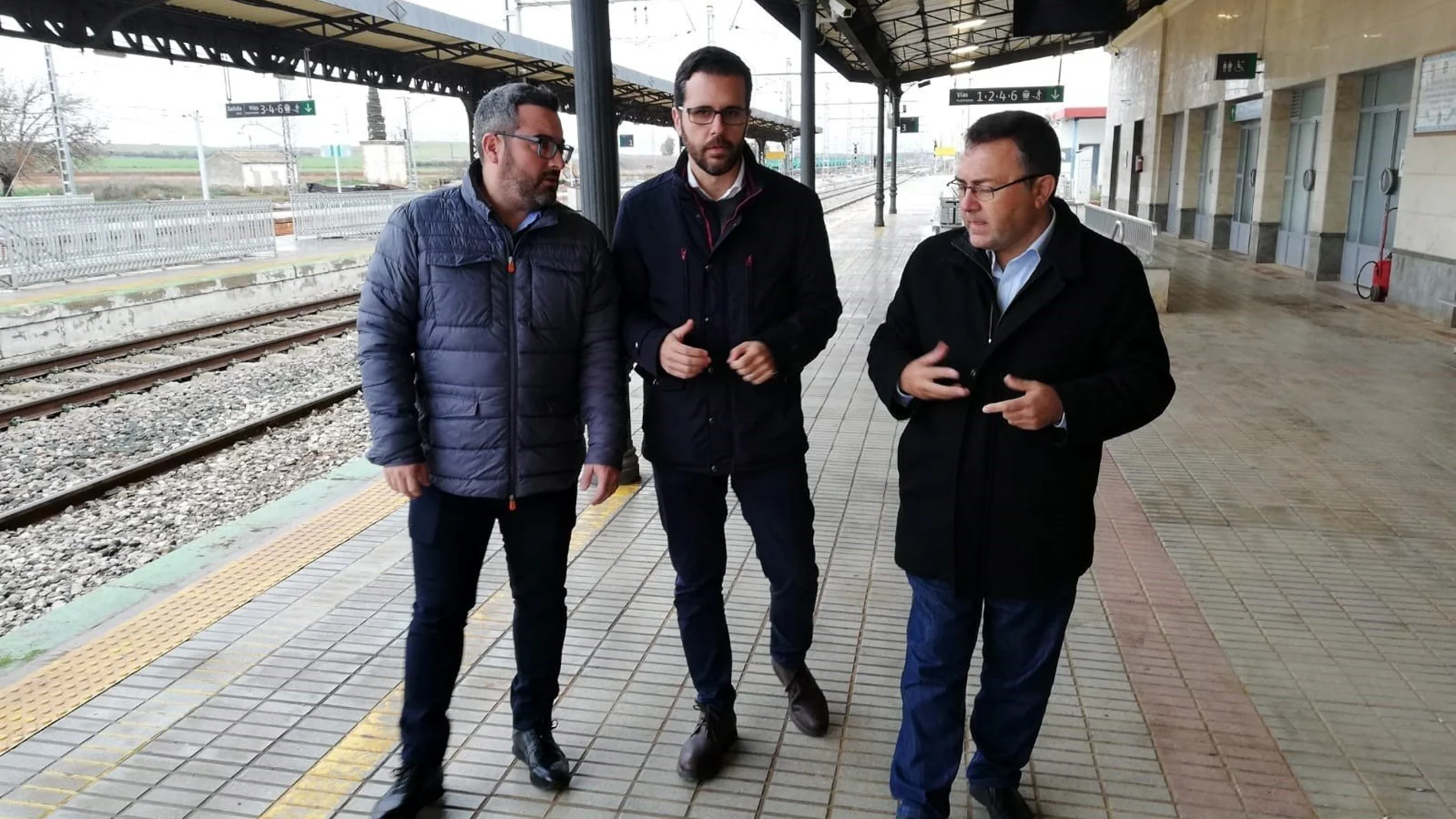 Miguel Ángel Heredia, a la derecha, junto a Francisco Calderón y Manuel Chicón