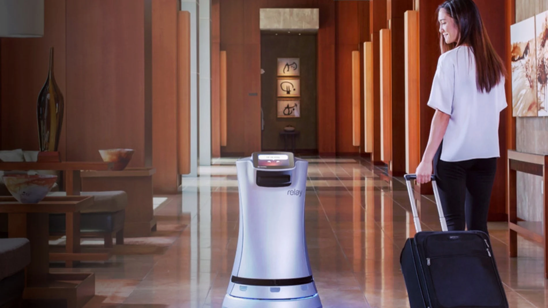 El robot Relay,  una realidad en los hoteles