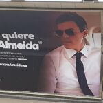 La imagen del presidente del Gobierno sirve de reclamo para la campaña del candidato al Ayuntamiento