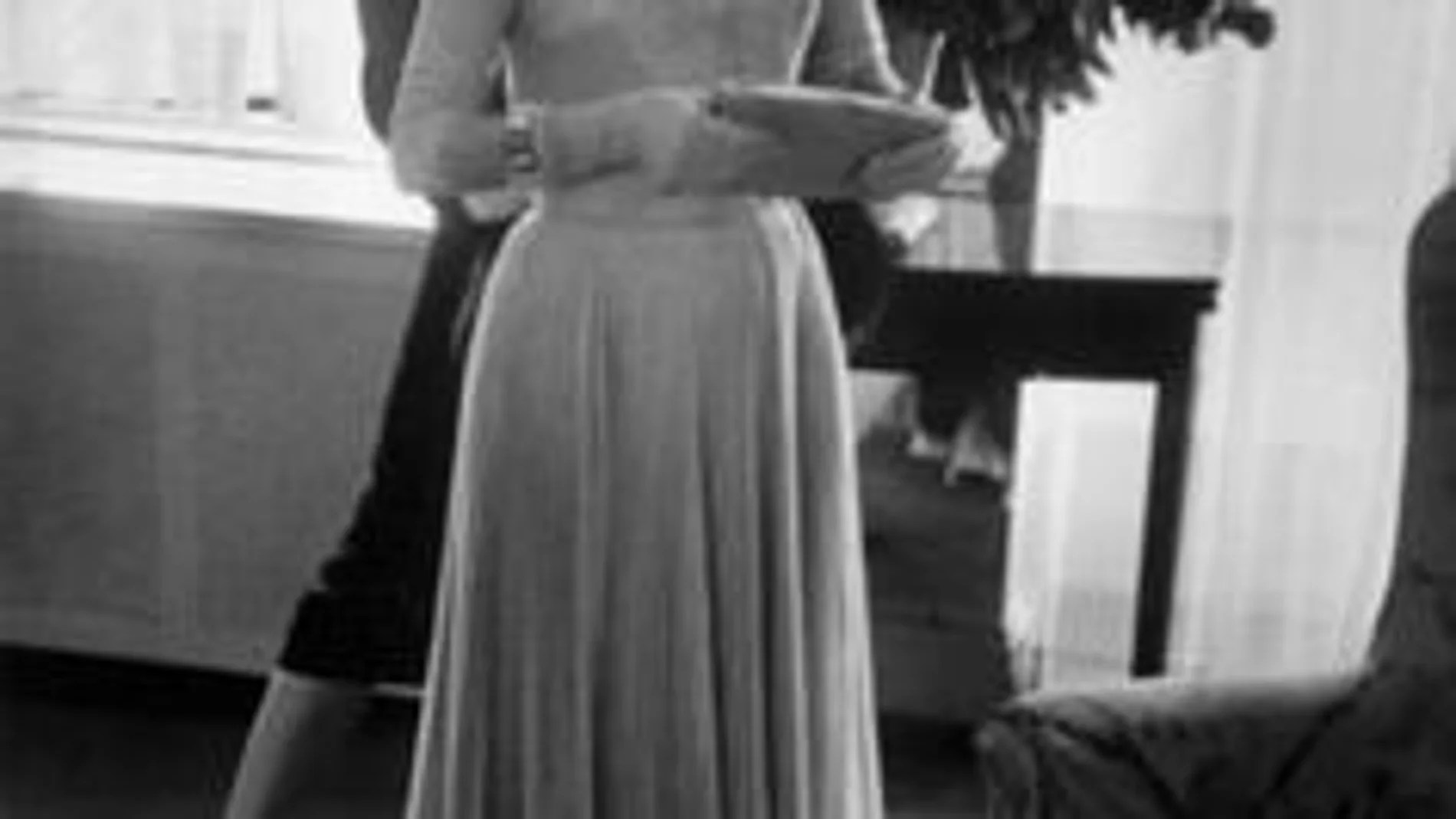 Marlene Dietrich viste a Édith Piaf el día de su boda con Jacques Pills