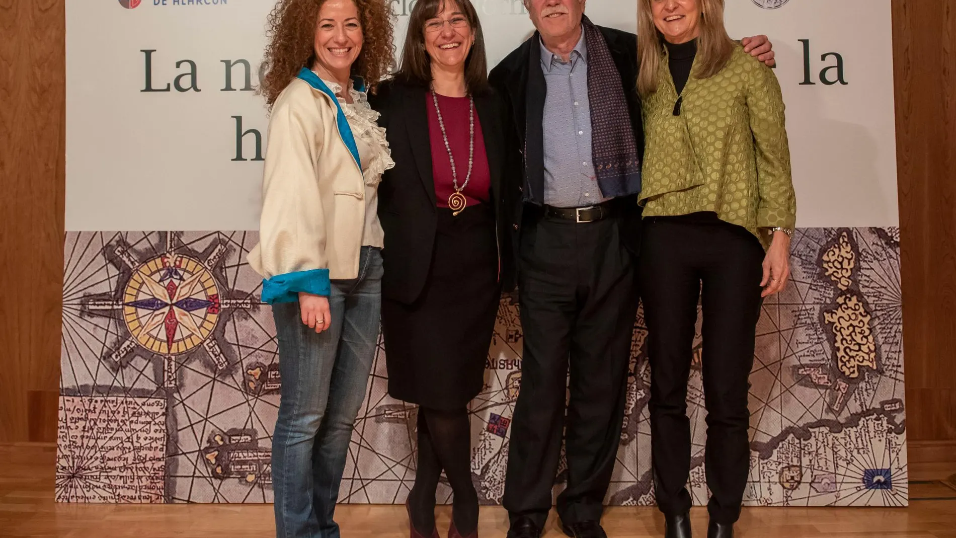 En la imagen la alcaldesa, Susana Pérez Quislant, y la concejal de Cultura junto a Isabel San Sebastián y Antonio Pérez Henares