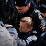 Alexei Navalny fue detenido junto a decenas de manifestantes