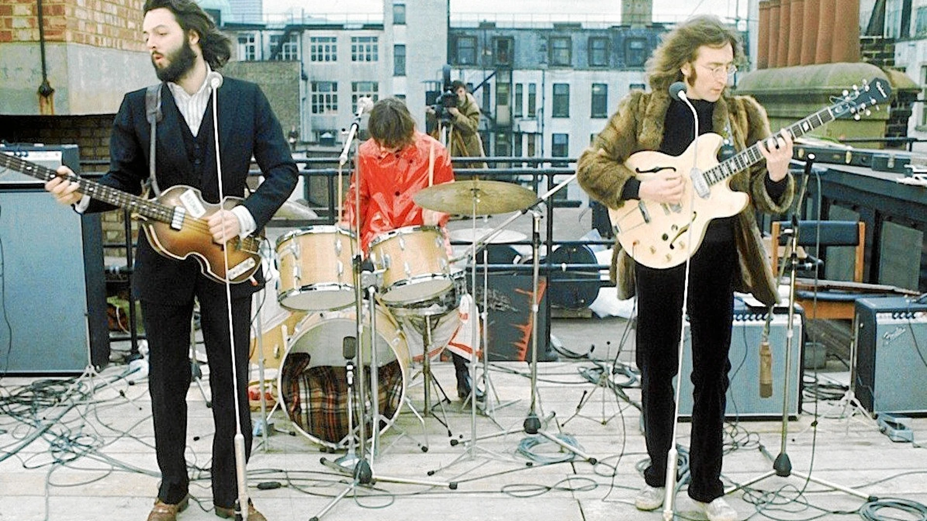 No llegaron a estar subidos al 3 de Savile Row ni una hora, pero aquel concierto de los Beatles de 1969 es historia de la música