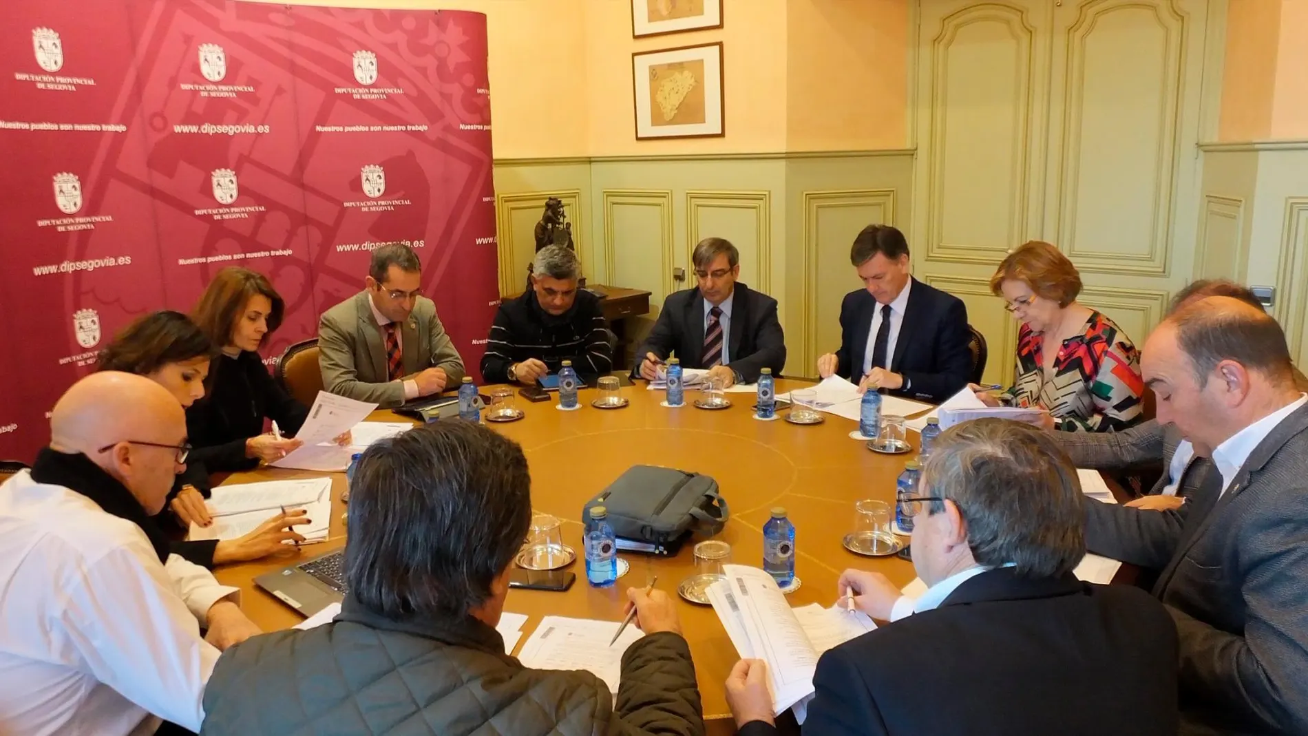 Junta de Gobierno de la Diputación de Segovia, presidida por Francisco Vázquez y donde se ha dado luz verde al Plan de Empleo provincial