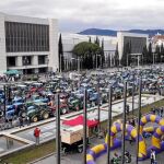 Más de 500 tractores circularon por la avenida Maria Cristina