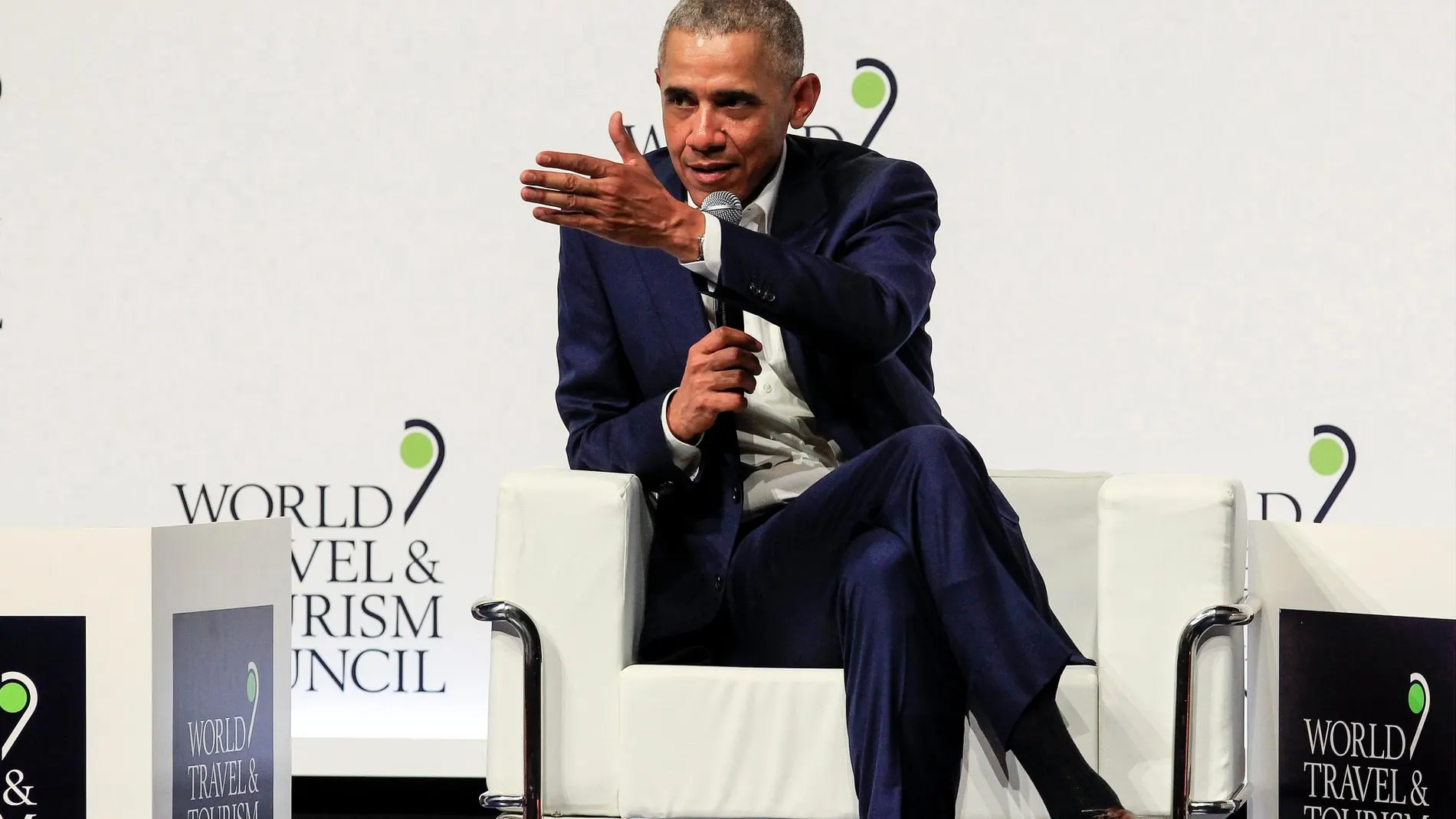 El ex presidente de Estados Unidos Barack Obama fue la estrella invitada en la Cumbre Mundial del Turismo celebrada en Sevilla / Foto: Manuel Olmedo