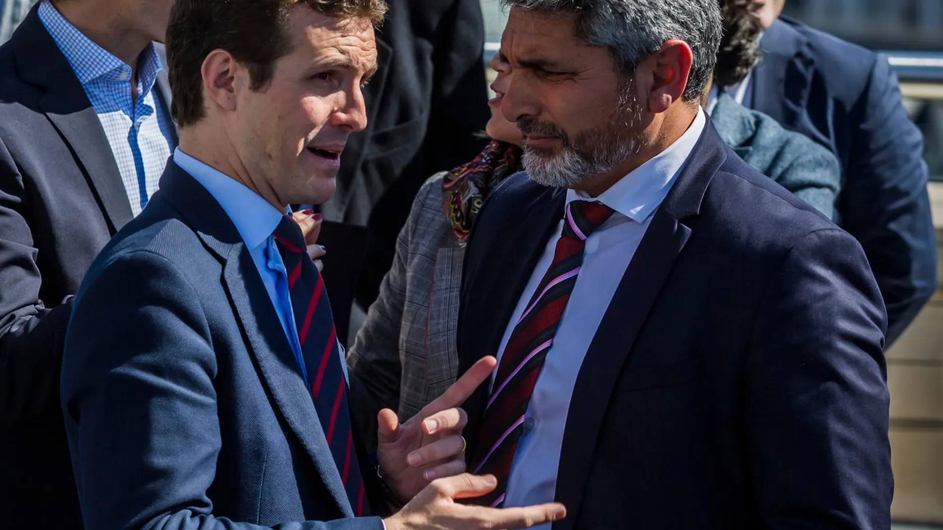 Pablo Casado y Juan José Cortés / Foto: Alberto R. Roldán