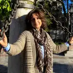Paloma Sánchez-Garnica, en la Plaza Nueva de Sevilla /Foto: Manuel Olmedo