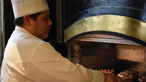 Palacios cinco estrellas: el Hotel más antiguo de Buenos Aires se reinventa