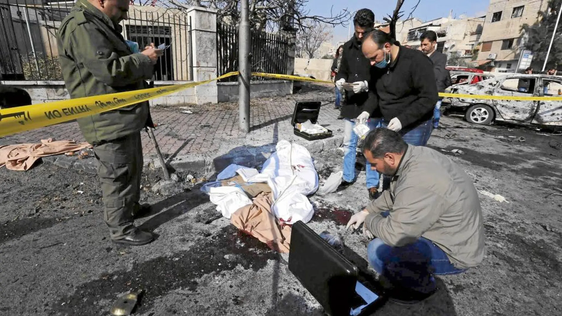 Un coche bomba mató ayer a nueve soldados en pleno centro de Damasco