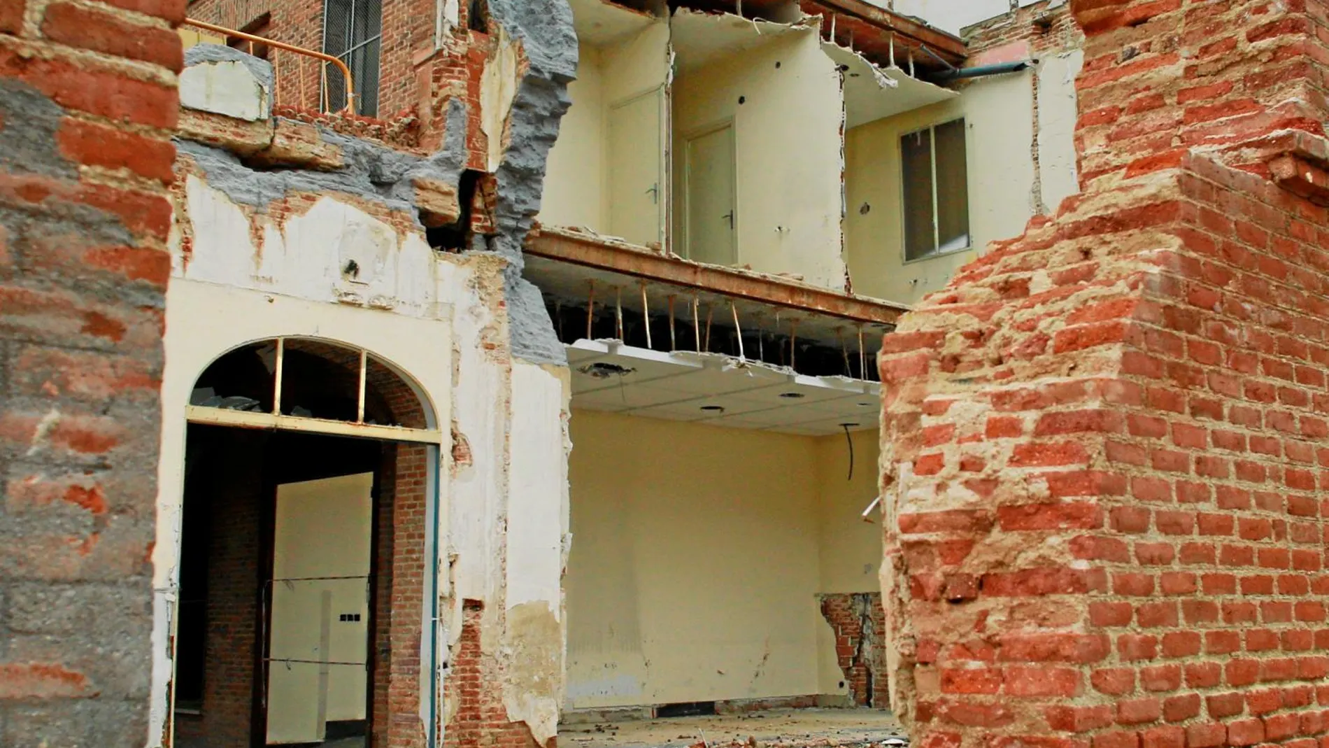 Las ruinas del Convento de Damas Apostólicas, unas obras que están paralizadas. Foto: Cipriano Pastrano