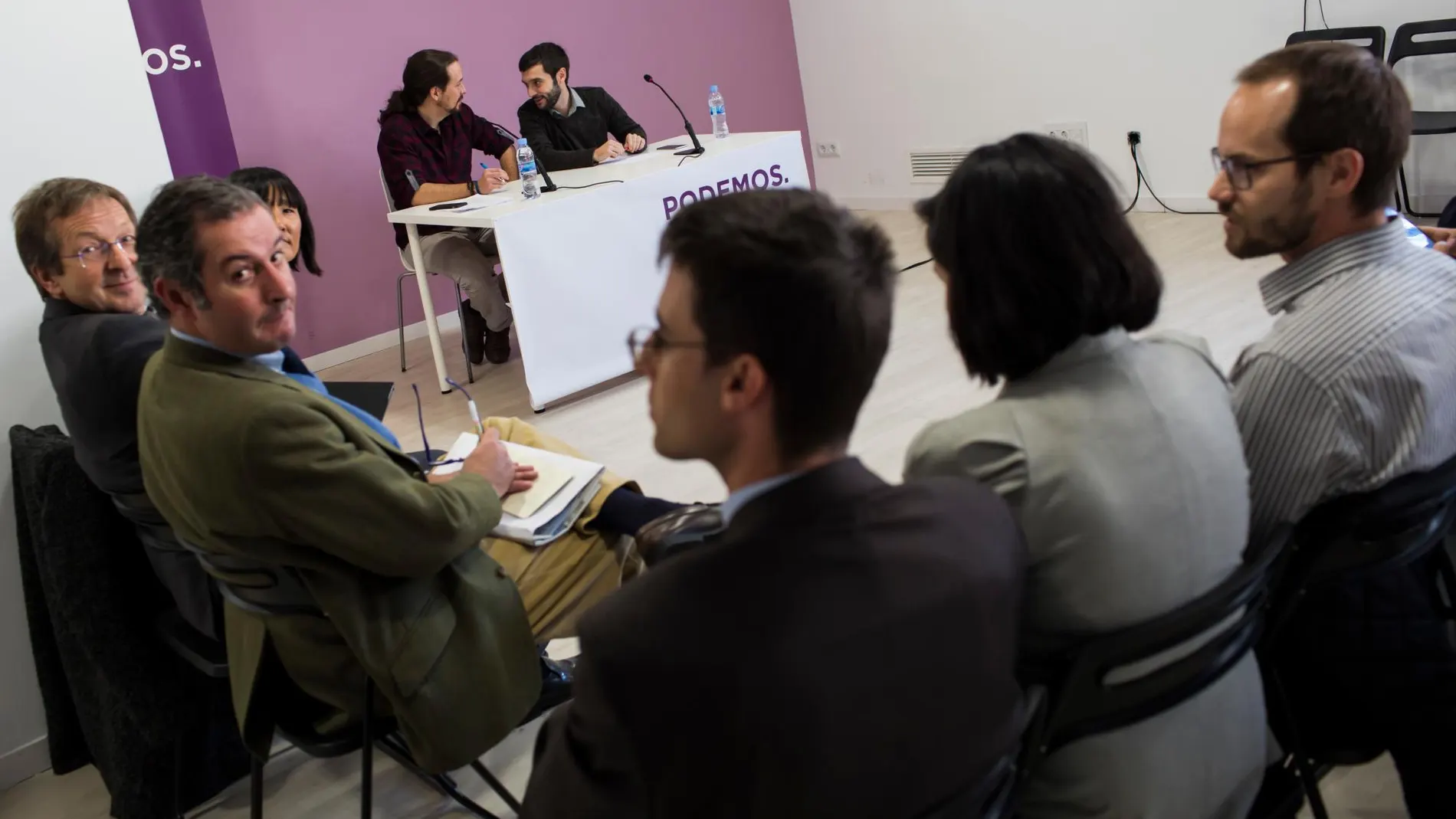 Pablo Iglesias junto a Pablo Bustinduy, candidato de Podemos a las elecciones europeas de mayo