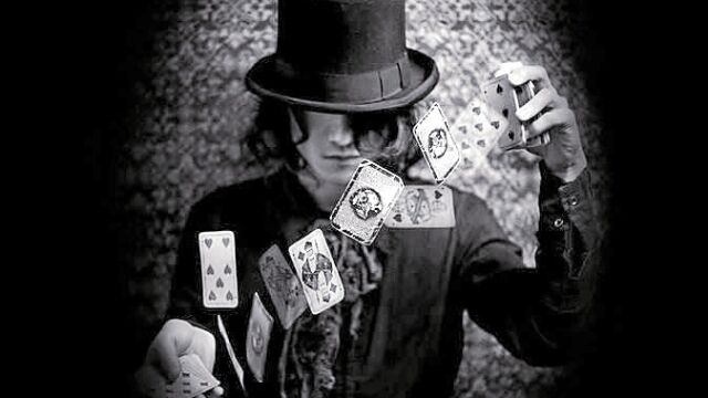 Los naipes son el elemento principal de la magia