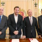 De izquierda a derecha, Antonio Gato, Óscar Puente, Carlos Villar y Roberto García, ayer en Valladolid