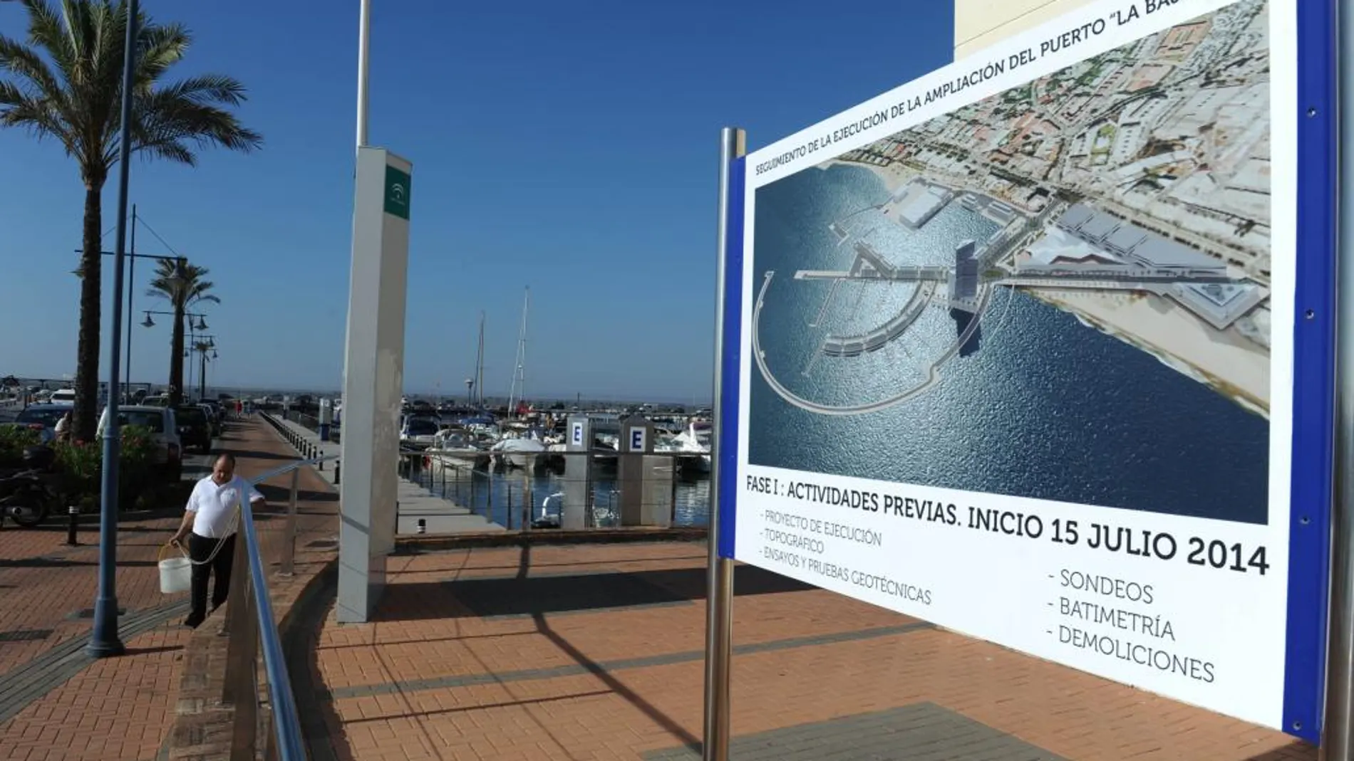 Proyecto ampliación del puerto «La Bajadilla» de Marbella (Málaga), que tenía que ejecutar la empresa del jeque catarí Al Thani.