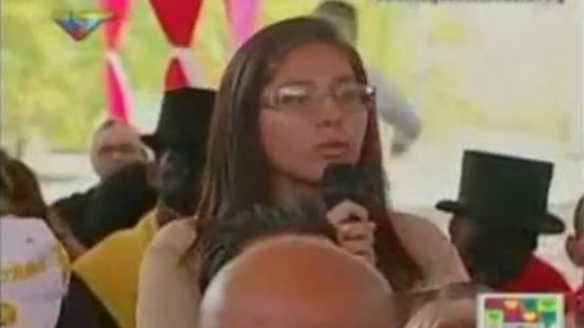 Una estudiante, a Maduro: «Mis compañeros de clase se desmayan de hambre»