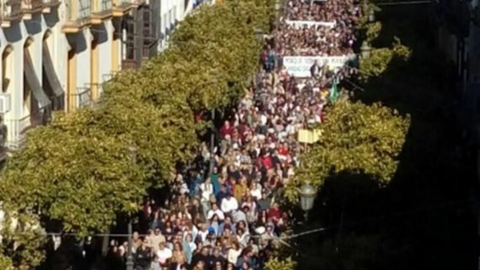 La protesta concitó a vecinos de Jerez y de municipios de alrededores