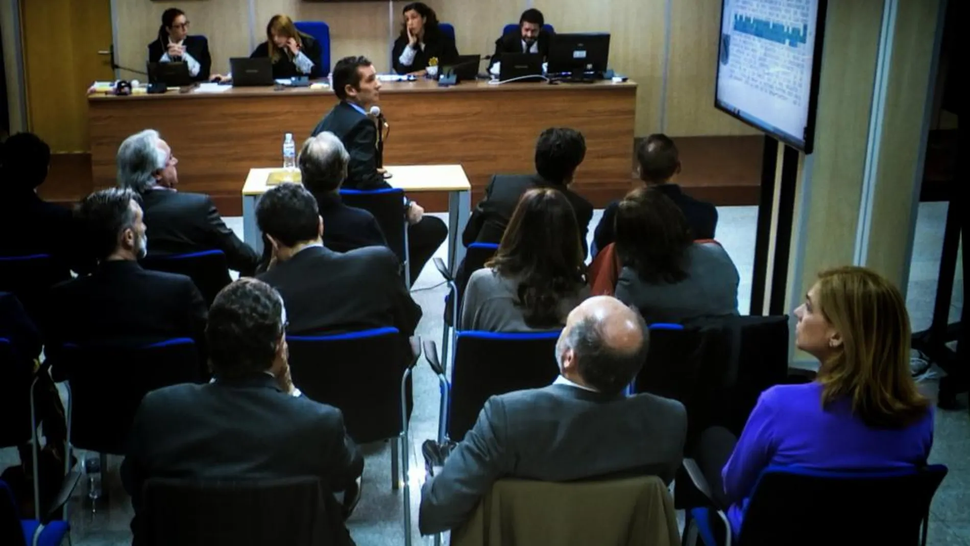 Imagen tomada de la pantalla de la sala de prensa de la Escuela Balear de la Administración Pública (EBAP), donde continúa el juicio del «caso Nóos»